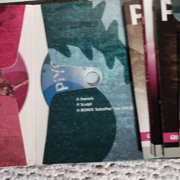 Piyo Workout - Picture 3 of 6